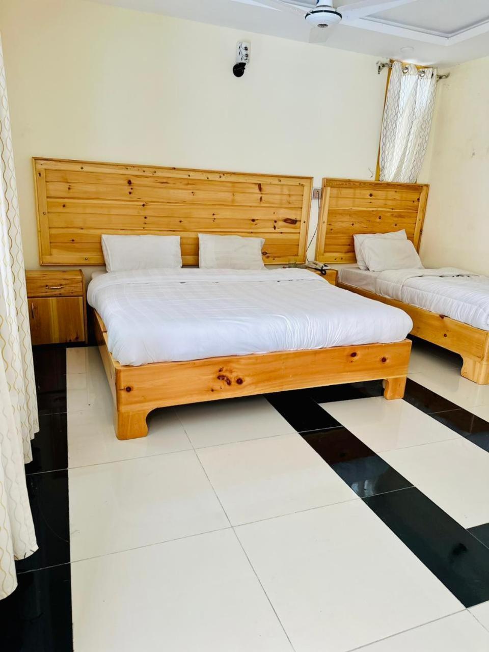 F R Darya E Swat Hotel Saidu Sharif ภายนอก รูปภาพ